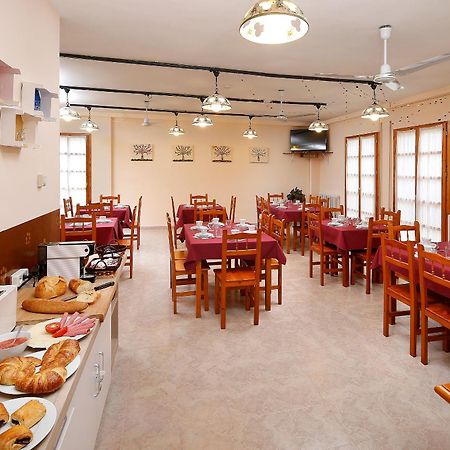 Albergue Sierra De Arbe Naval Dış mekan fotoğraf