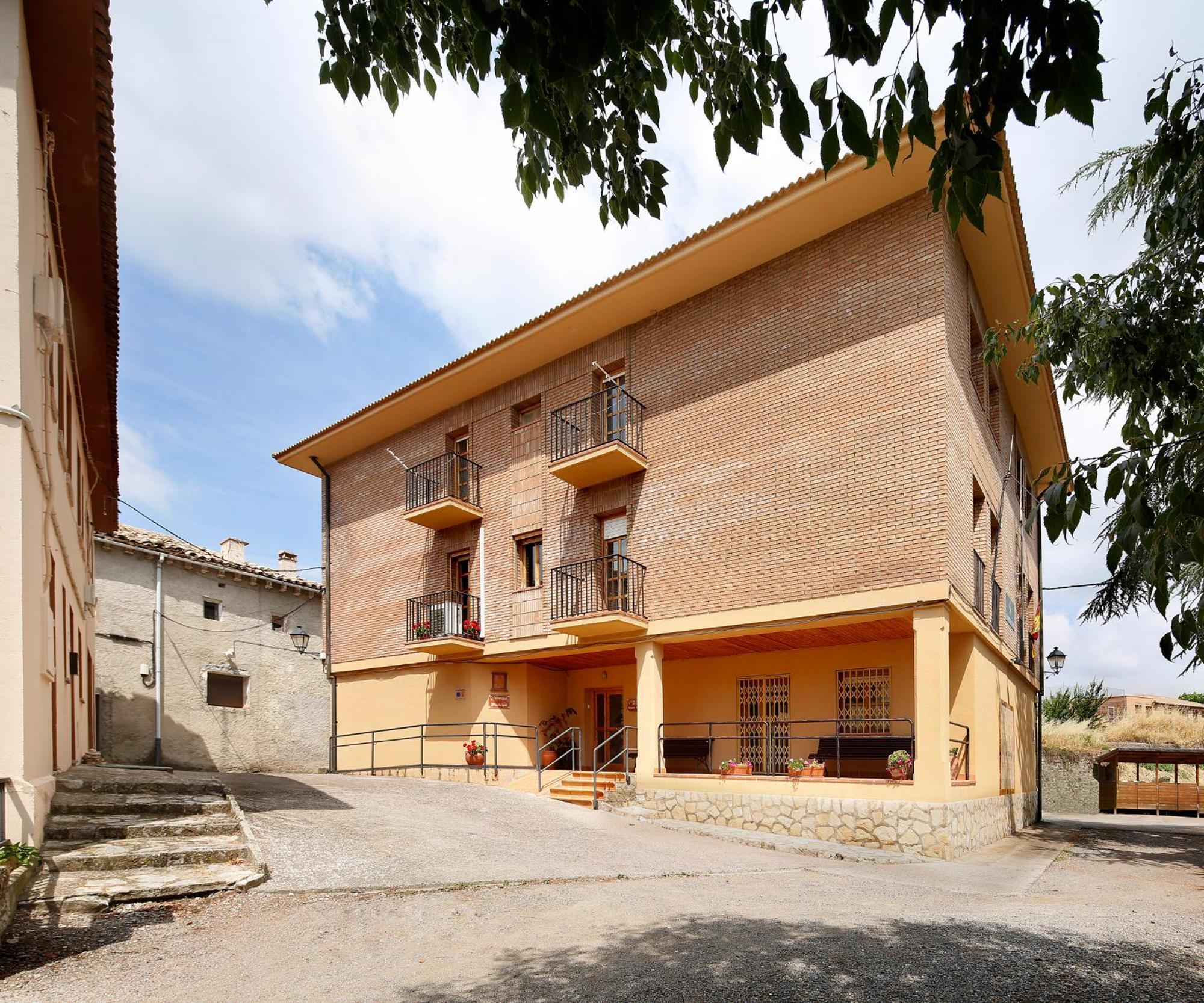 Albergue Sierra De Arbe Naval Dış mekan fotoğraf