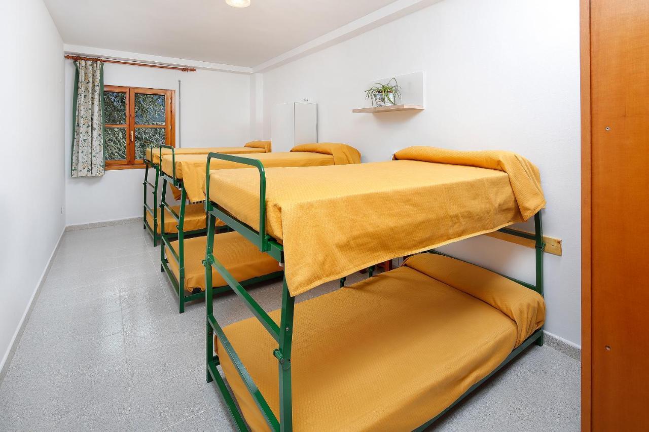 Albergue Sierra De Arbe Naval Dış mekan fotoğraf