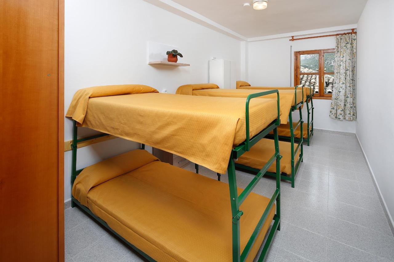 Albergue Sierra De Arbe Naval Dış mekan fotoğraf